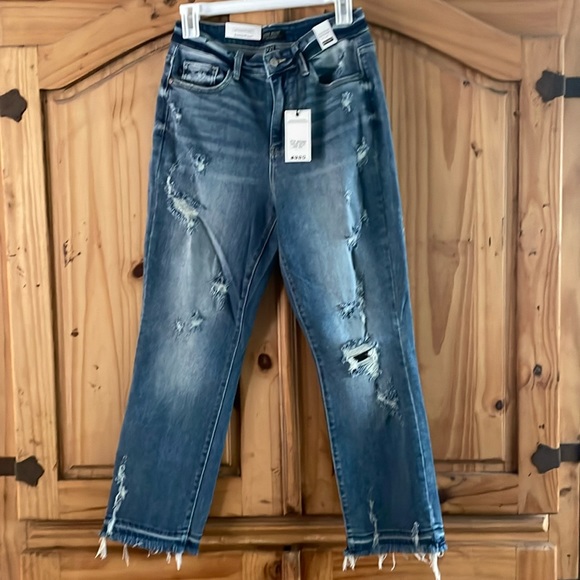 Comfy high-waisted distressed jeans. - Picture 1 of 6
